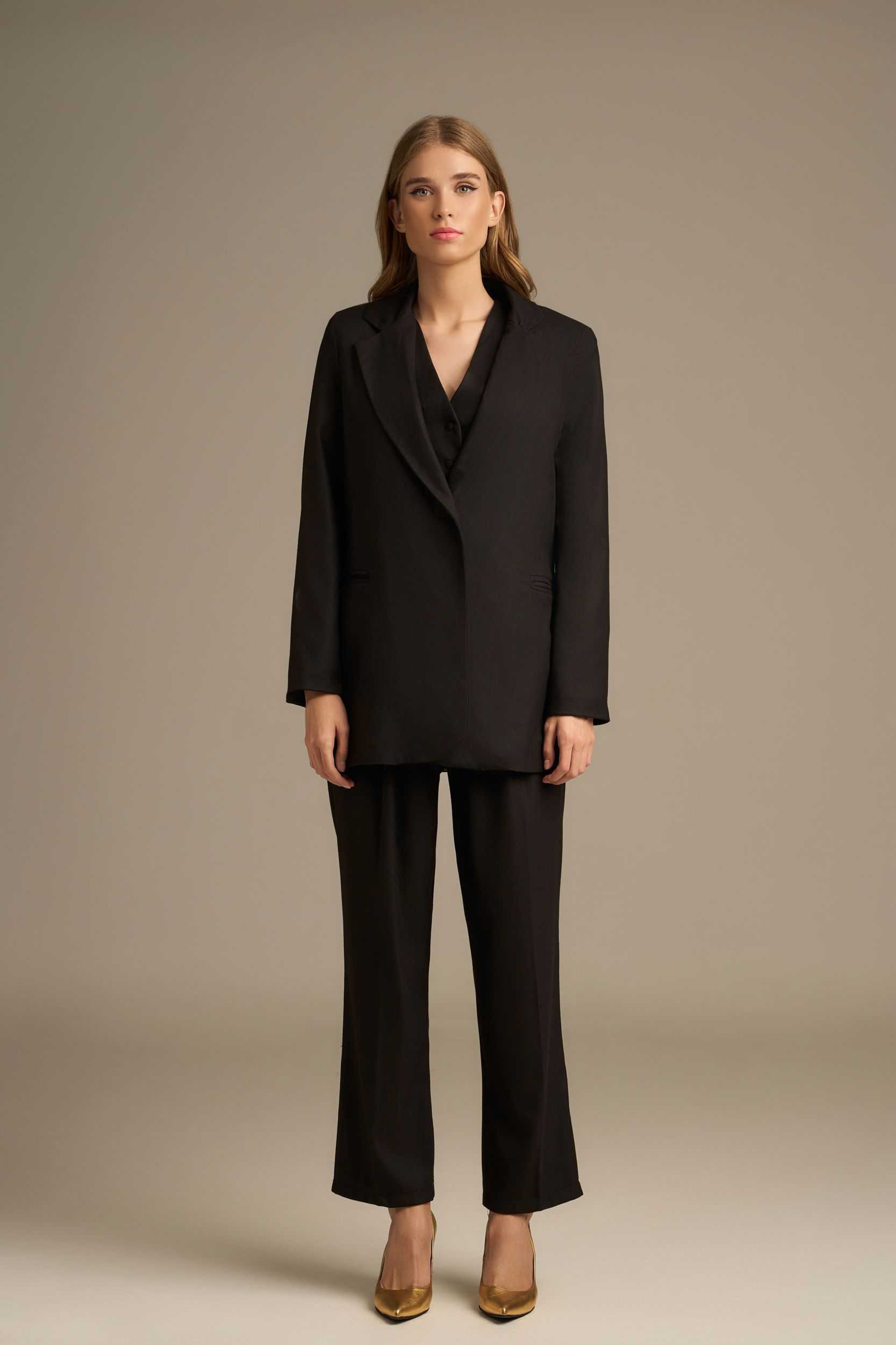 Gisele Blazer Black